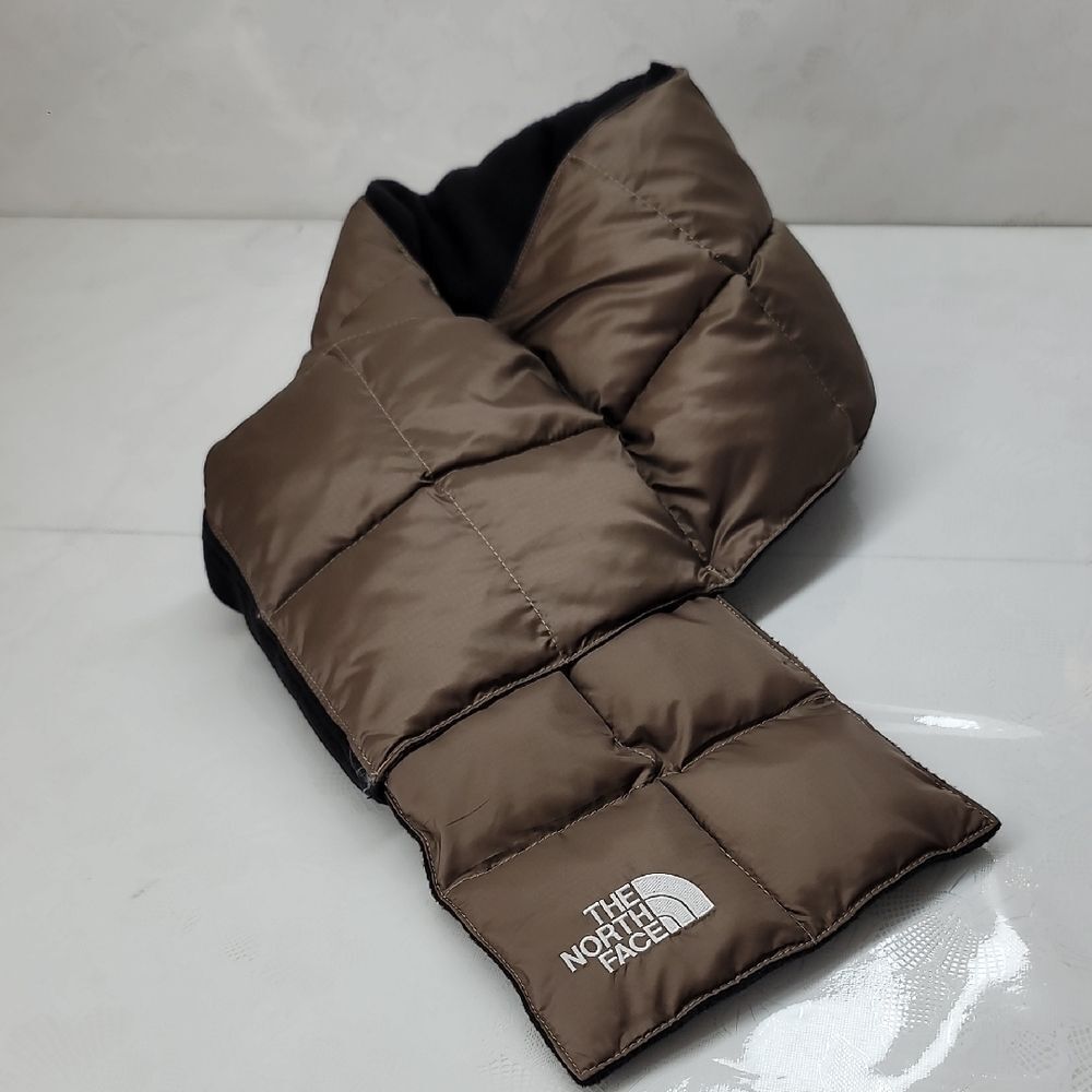 The North Face Puffy Scarf In Mocha
